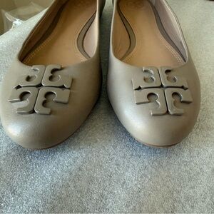 Tory Burch Women's Gray Loafers